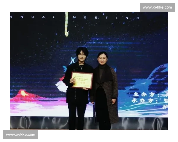 舞蹈比赛中的青春拼搏与梦想绽放 体现团队合作与个人努力的完美融合